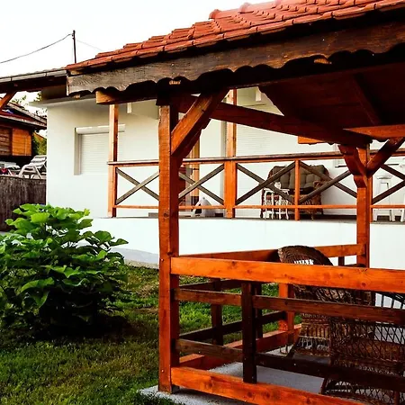 Kuca Na Dan - Dikan ヴィラ